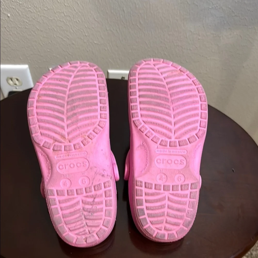 CROCS Pink Sandals Lightweight Ventilated Design